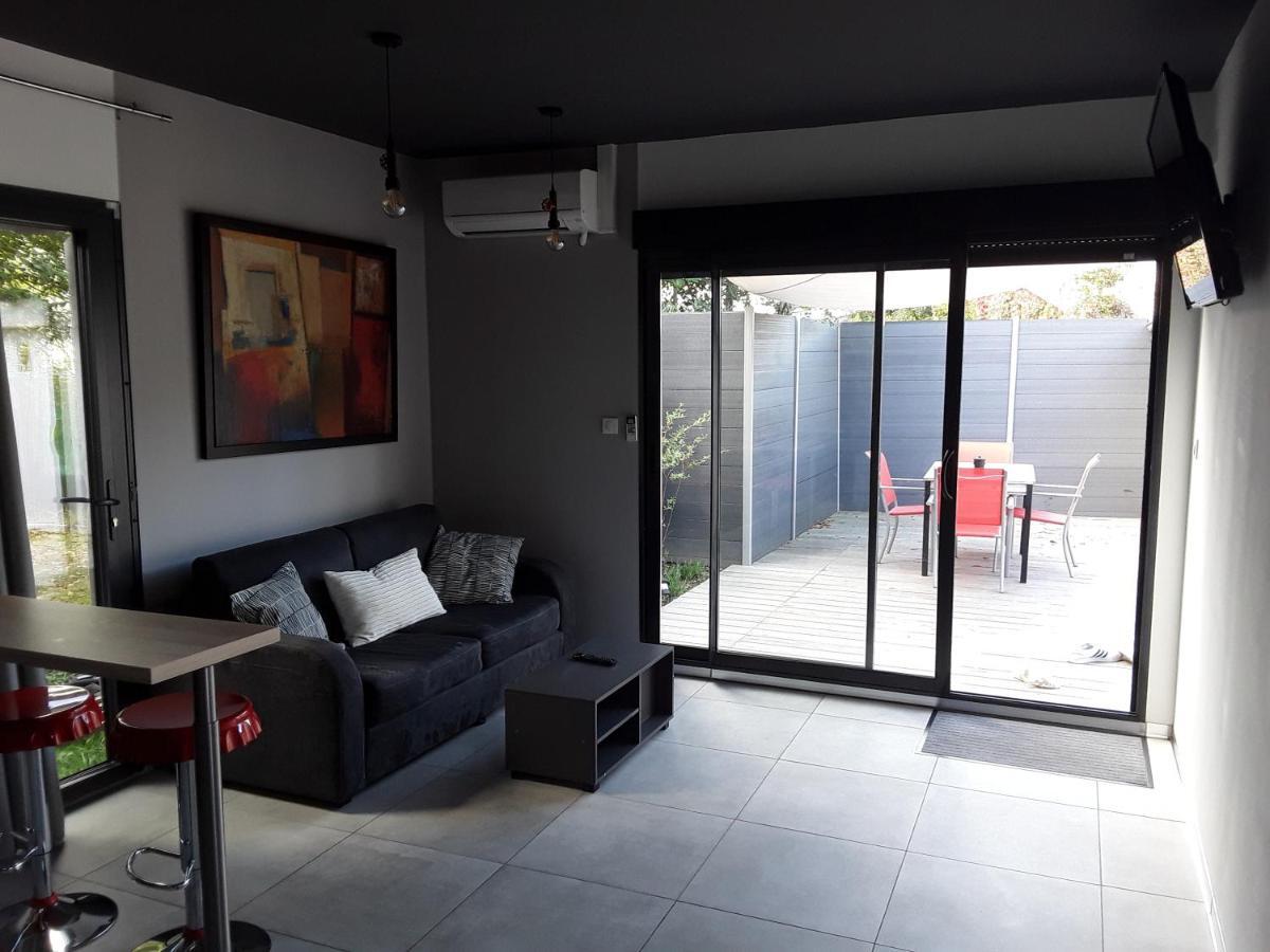 Joli 2 Pieces Esprit Loft Moderne Apartment Pau Exterior photo